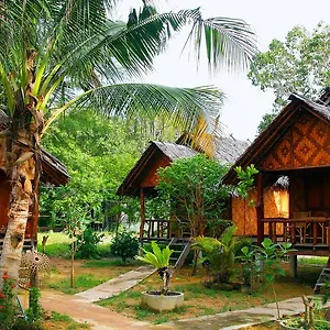 sea-culture.koh-lantahotels.net/