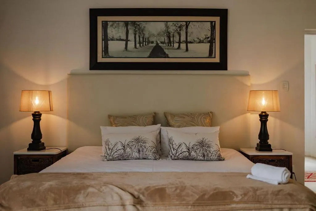 Radium Hall Guest House Le Cap