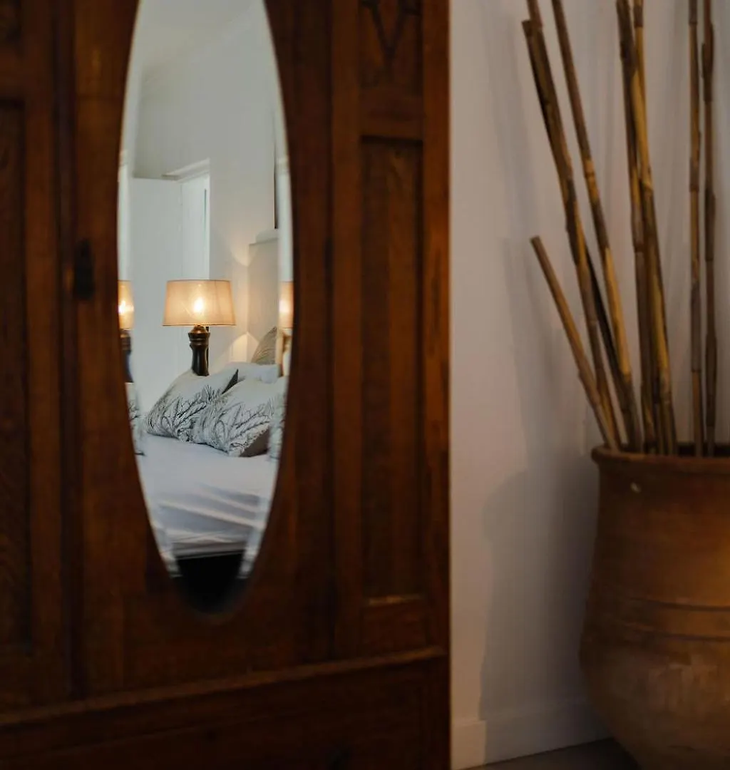 Radium Hall Guest House Le Cap